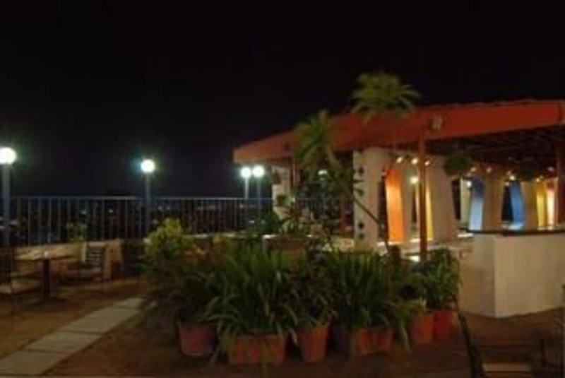 Lords Plaza Surat Hotel Exterior photo